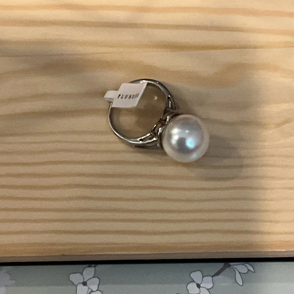 Plunder | Camilla Elegant Silver Pearl Ring Size 7